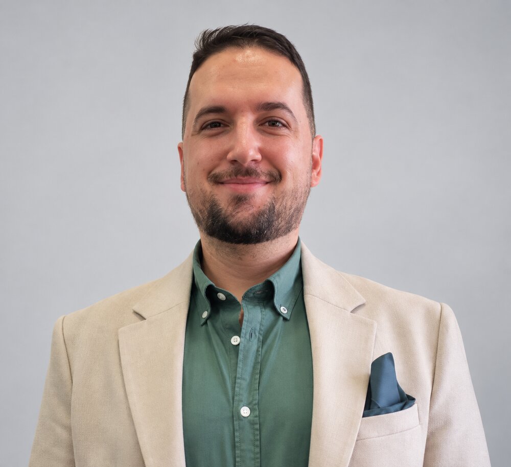 Retrato de Pedro Carvalho, consultor imobiliário
